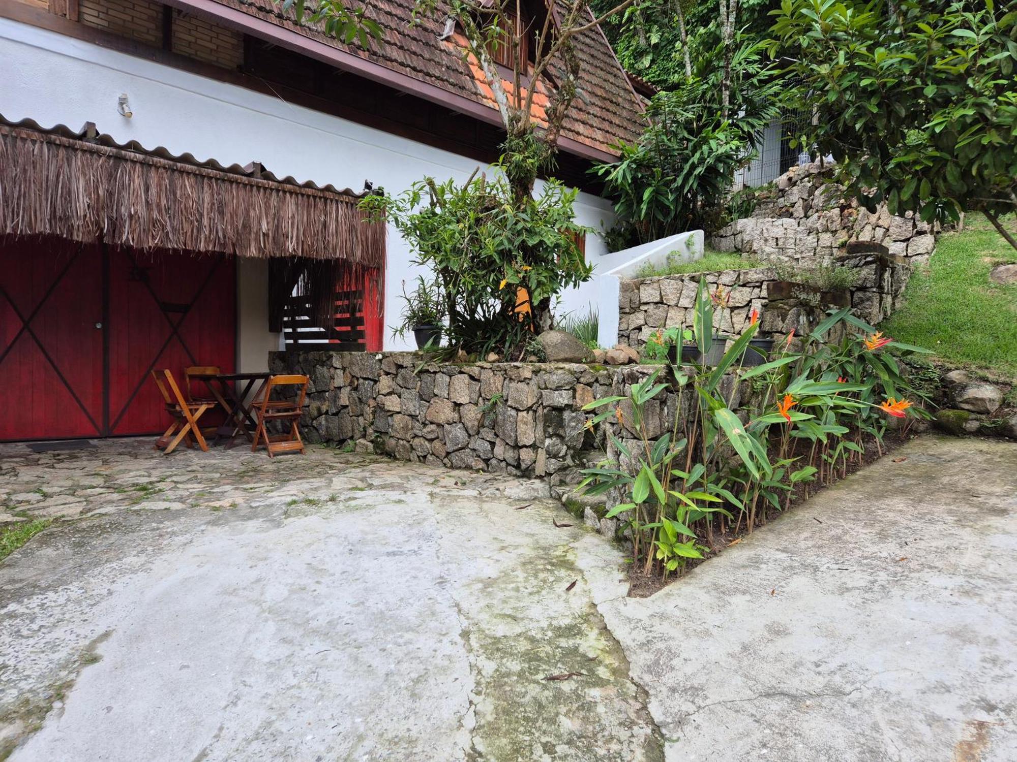 Suite Indiana Ilhabela Bagian luar foto