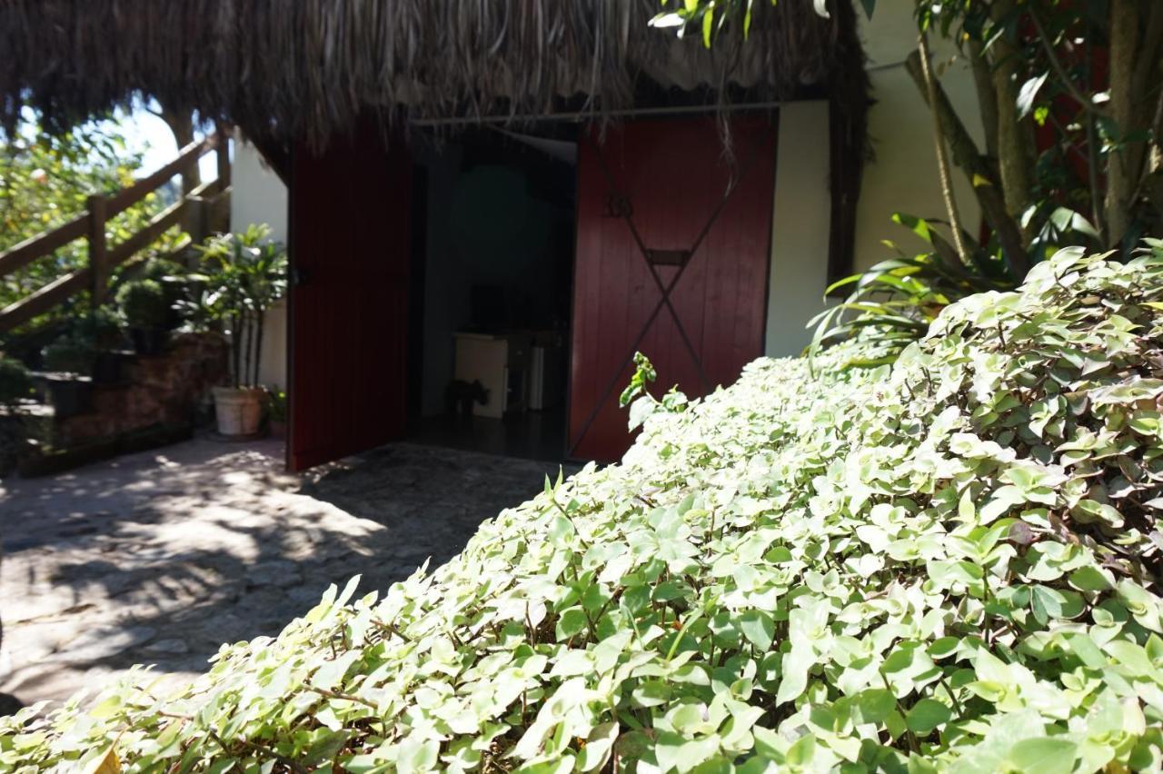 Suite Indiana Ilhabela Bagian luar foto